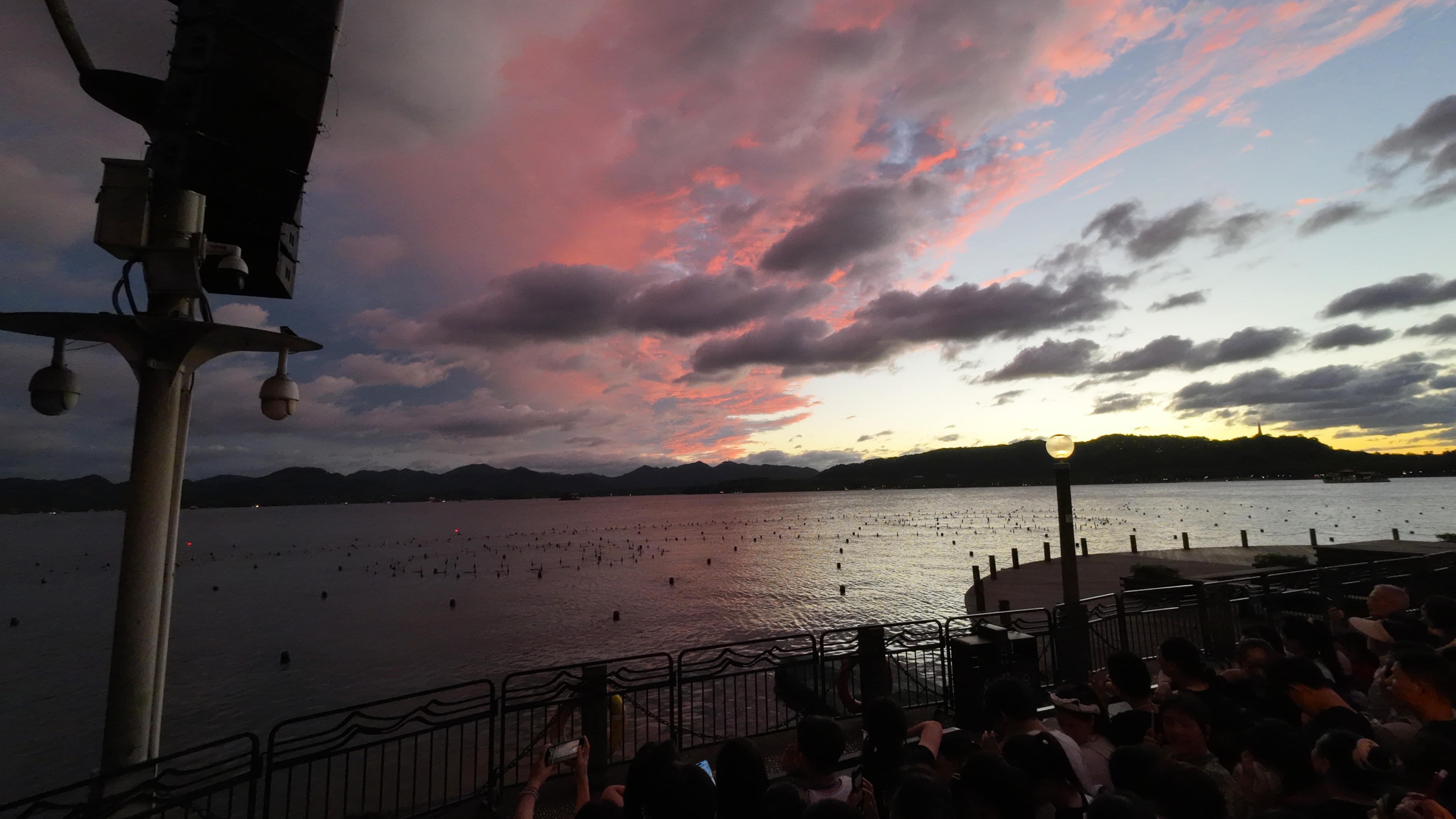 IMG-迟到一年的夏风——一个人在杭州旅行的四日-57E2922F2384F4D20CE6C154173AD3AE.jpg