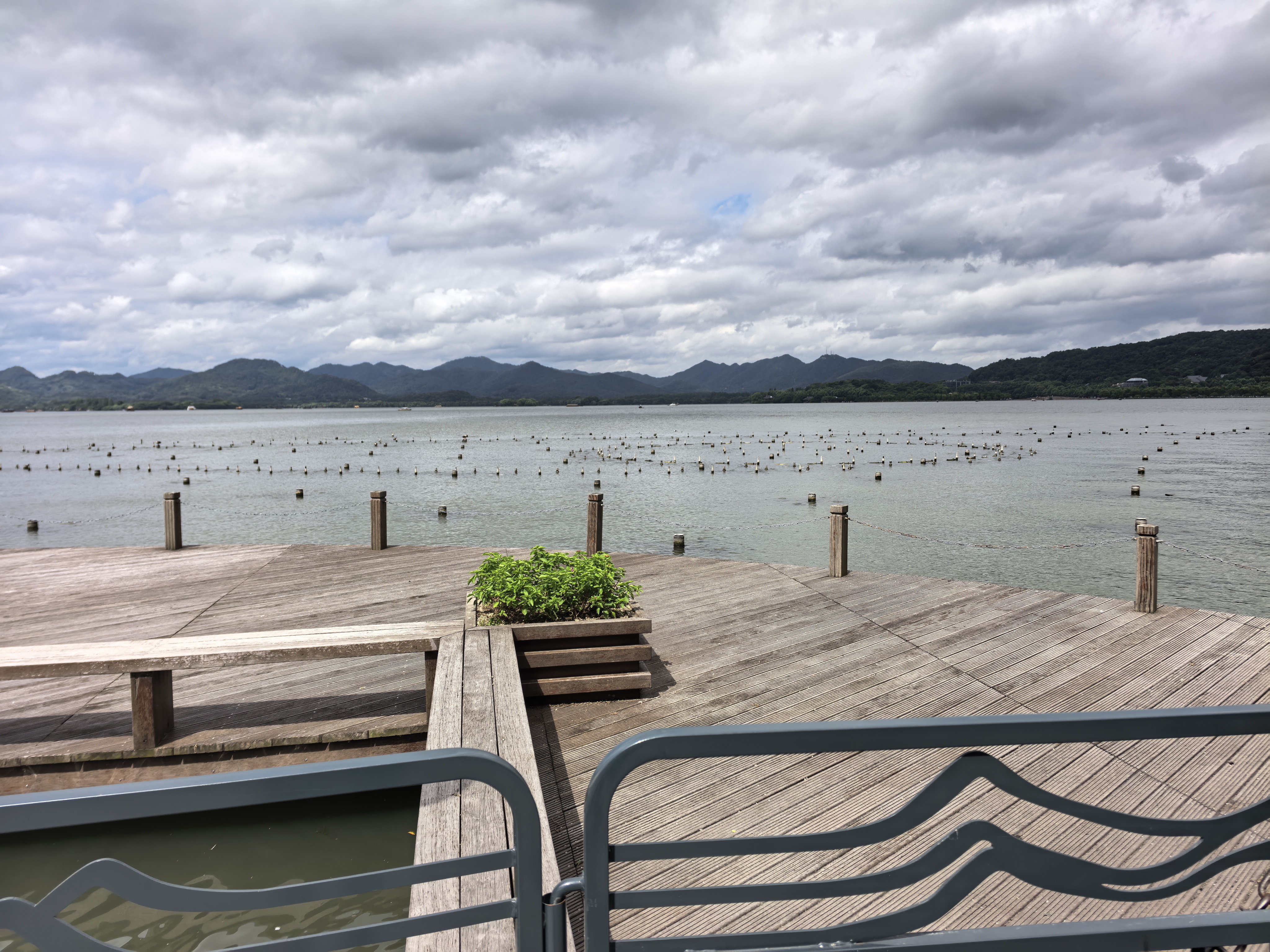 IMG-迟到一年的夏风——一个人在杭州旅行的四日-94D7E5102ED805A2A219BBEEA82EDBBD.jpg