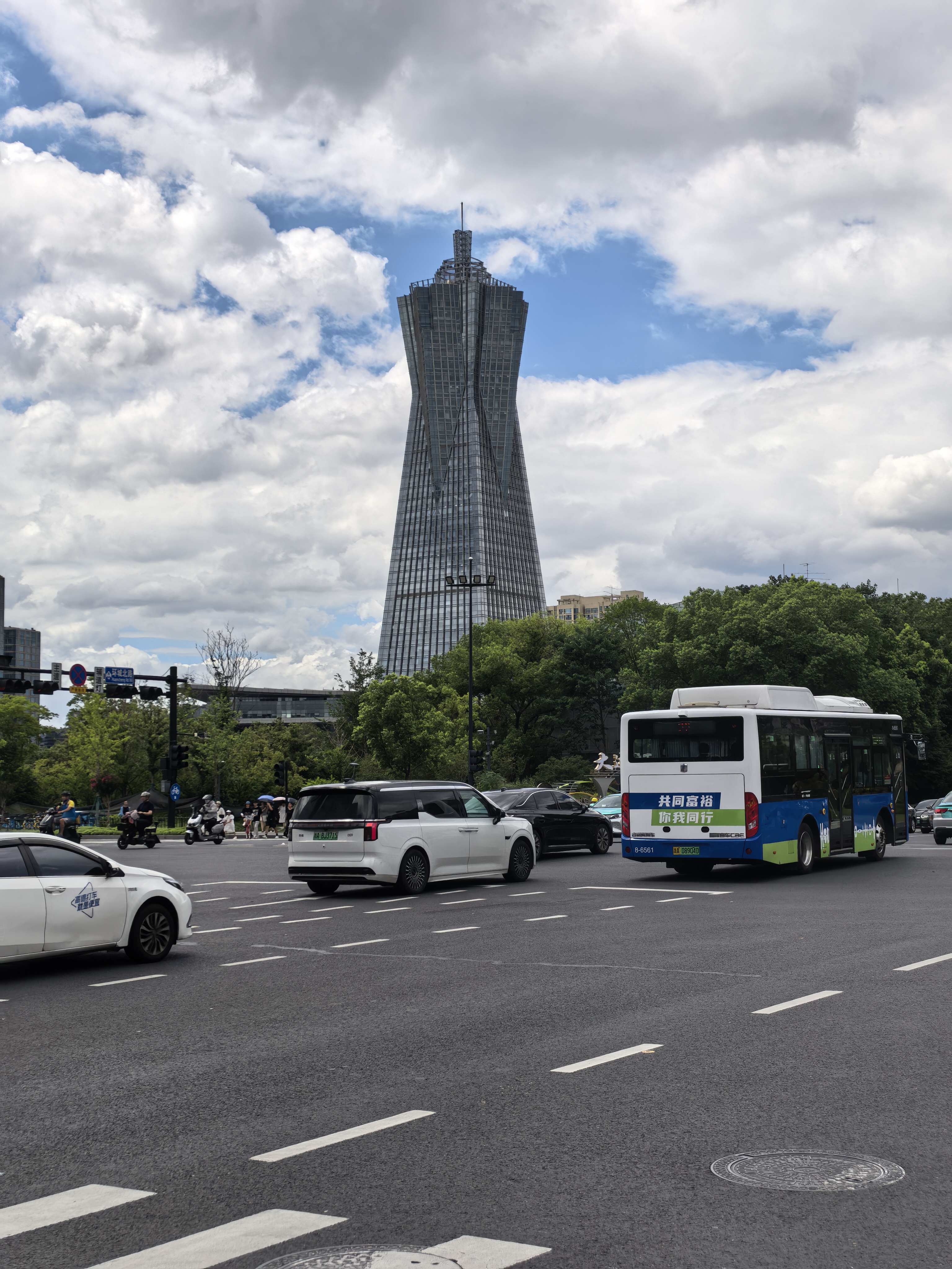 IMG-迟到一年的夏风——一个人在杭州旅行的四日-D29030E7FBB44EFC0D04C0B7C3FB6321.jpg